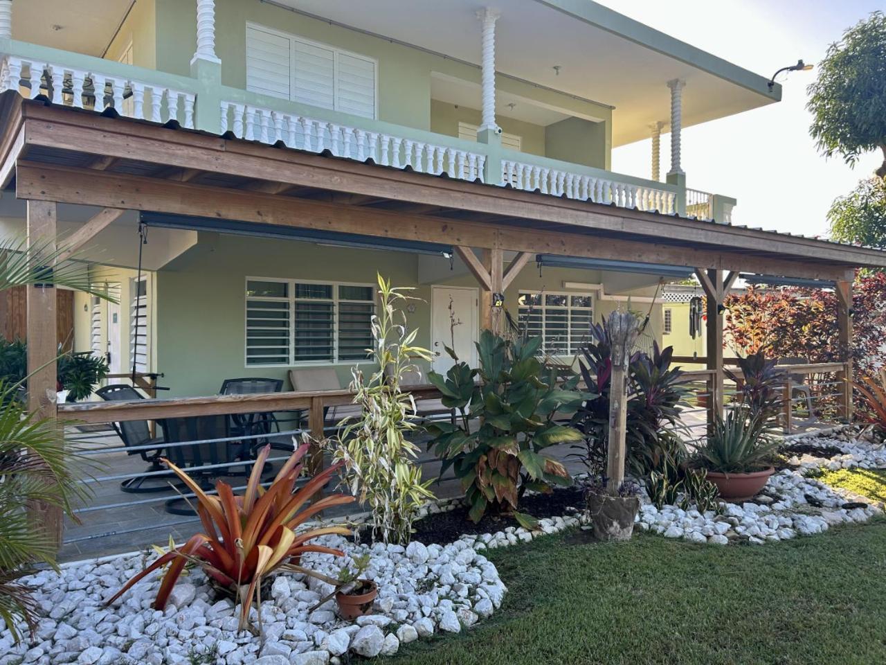 Unit Facing Steps Beach And With Close Beach Access Rincon Exterior photo