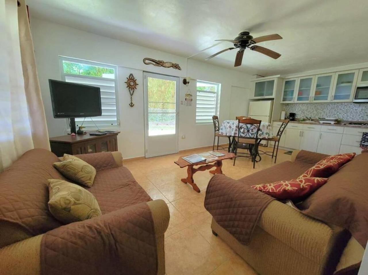 Unit Facing Steps Beach And With Close Beach Access Rincon Exterior photo
